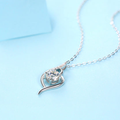 Moiselle Celeste Twisted Moissanite Pendant Necklace – 1 CT, 925 Sterling Silver – Elegant Everyday Wear